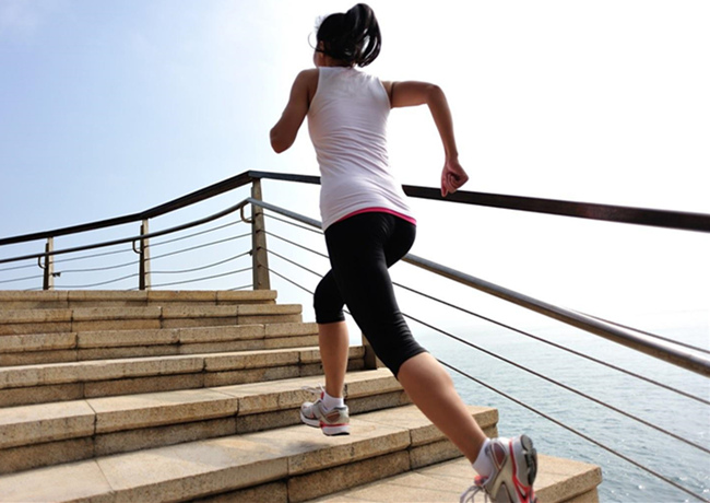 爬楼梯能减肥吗 告诉你正确姿势！30天减掉20斤肉
