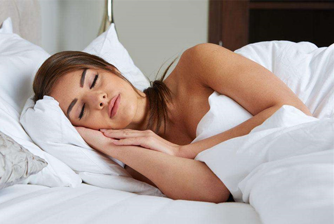 睡觉减肥法是真的吗 睡觉都能睡出苗条好身材！惊呆了