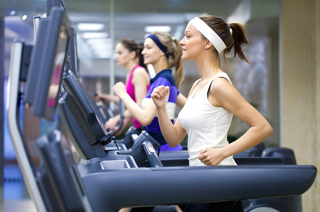 跑步机能减肥吗 认清跑步机误区让瘦身更高效