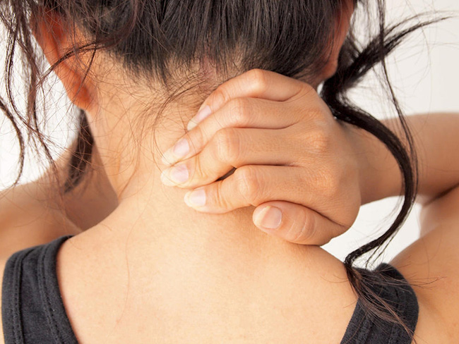 治疗颈椎病的好方法 教你放松颈部的按摩手法快速缓解疼痛