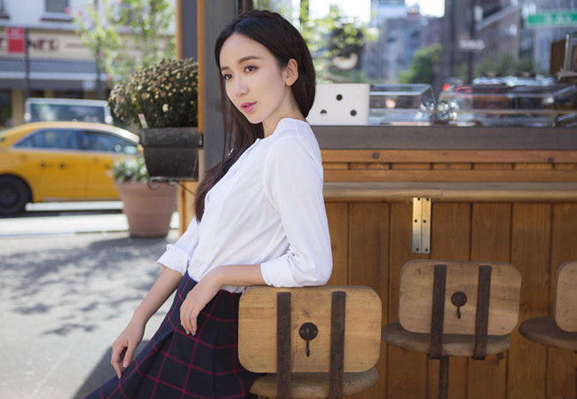 娄艺潇男友是谁 神秘鲜肉男友身份曝光竟是他太讶异