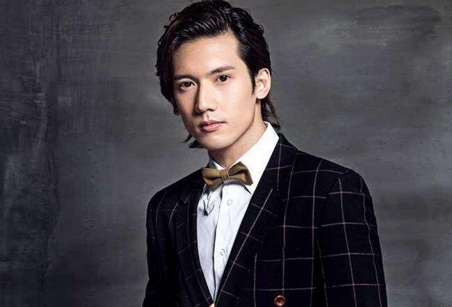 关智斌机场拎奶粉 昔日出柜绯闻打脸媒体如今隐婚生子遭扒