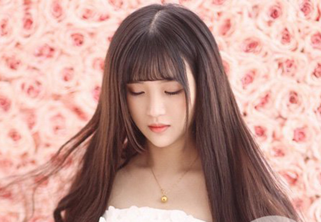 杨清柠郑诺奇快手舌吻 尺度大开昔日混乱私生活遭揭惊呆网友