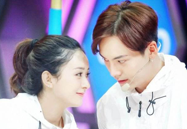 陈伟霆ins示爱赵丽颖 心照不宣两人爱恋迹象被一一扒出