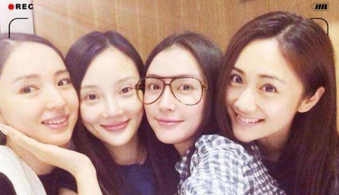 李小璐还有哪些闺蜜 曝出轨丑闻后假脸姐妹团无人声援力挺