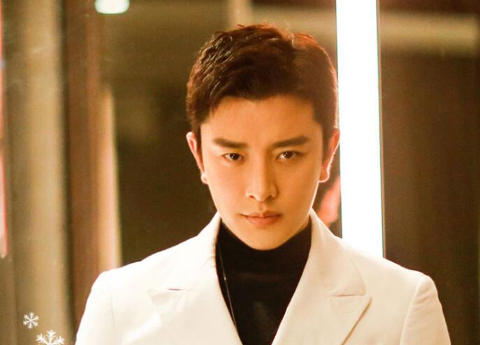 贾乃亮父母公司多少亿 亮哥打拼多年身价惊人