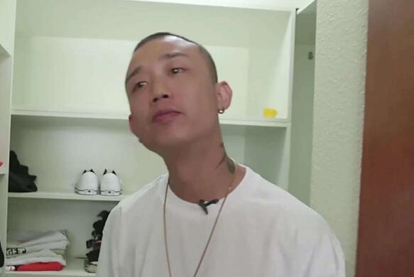 gai女友王思然图片 gai爷很爱女友为了安慰她差点退赛被赞好男人