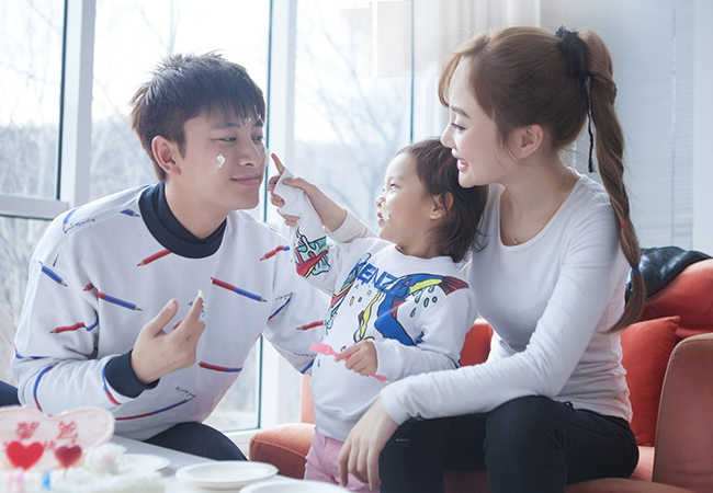 贾乃亮是不是富二代 真实家庭背景首度曝光多年谜团揭开