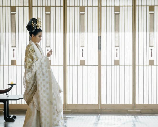 凤囚凰天如镜喜欢谁 小说原著天如镜爱上楚玉后服毒自杀