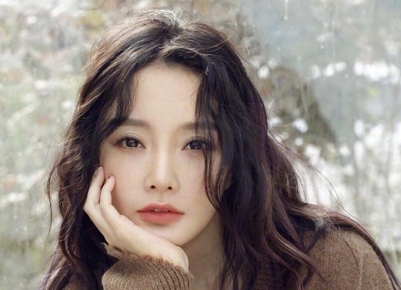 李小璐删pgone微博 李小璐删博表忠心回归家庭想挽回亮哥心