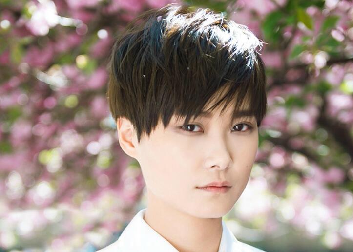 李宇春新歌配乐美剧 春哥好厉害新歌跨国配乐众人为她打call