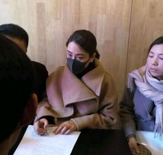 马苏赴法院状告黄毅清诽谤 马苏反击起诉黄毅清自证清白