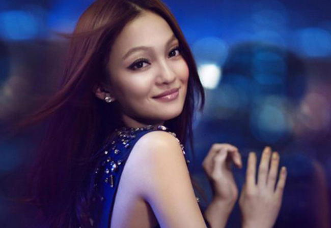 为什么说张韶涵被妈坑 红遍华语后却销声匿迹她都经历了什么