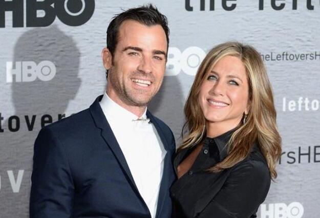 曝安妮斯顿婚姻出现危机 安妮婚姻出现危机和皮特有关复合吗