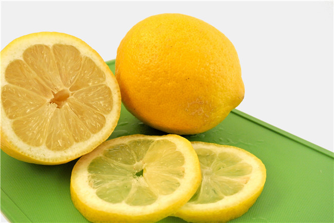 柠檬减肥法 教你两款柠檬减肥茶分分钟瘦10斤