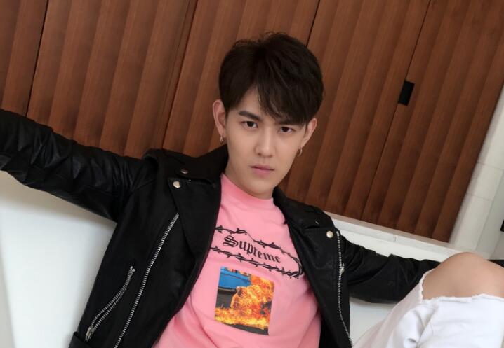 虞祎杰女朋友是谁 小哥哥女友是圈内人吗天涯扒皮黑历史多