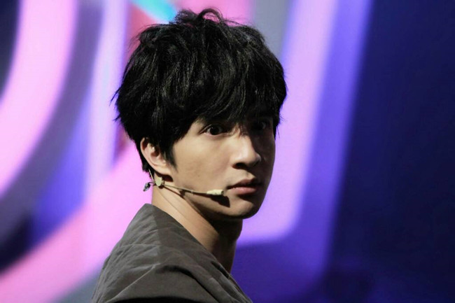 薛之谦补位歌手2018 网友喊话薛之谦上我是歌手名单知乎