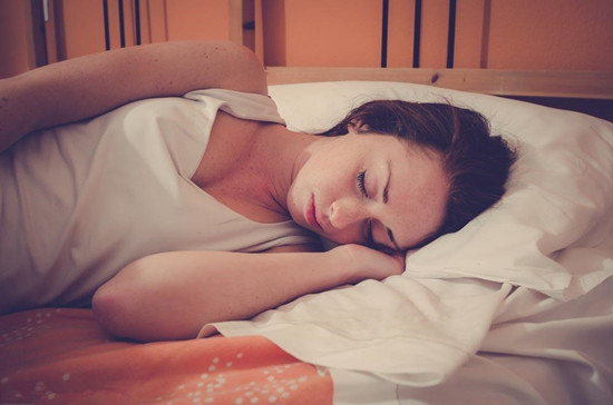 睡觉总流口水是怎么回事 睡觉爱流口水注意身体调理