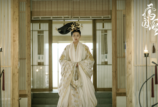 凤囚凰电视剧播出之后引吐槽不断 吐槽的点不仅是关晓彤发型