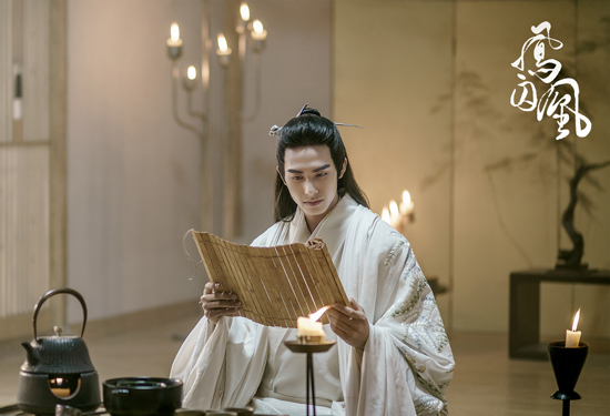 凤囚凰电视剧播出之后引吐槽不断 吐槽的点不仅是关晓彤发型