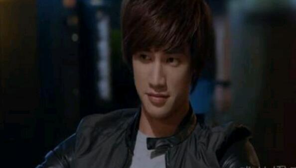 终极一班5辜战在不在了 辜战和裘球结局有缘无份令人唏嘘