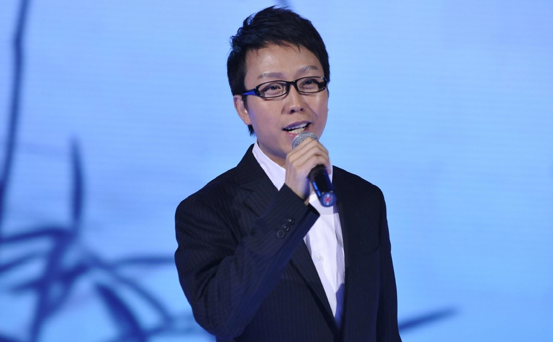 李玉刚无缘春晚 李玉刚为什么不能上春晚原因揭秘令人惋惜