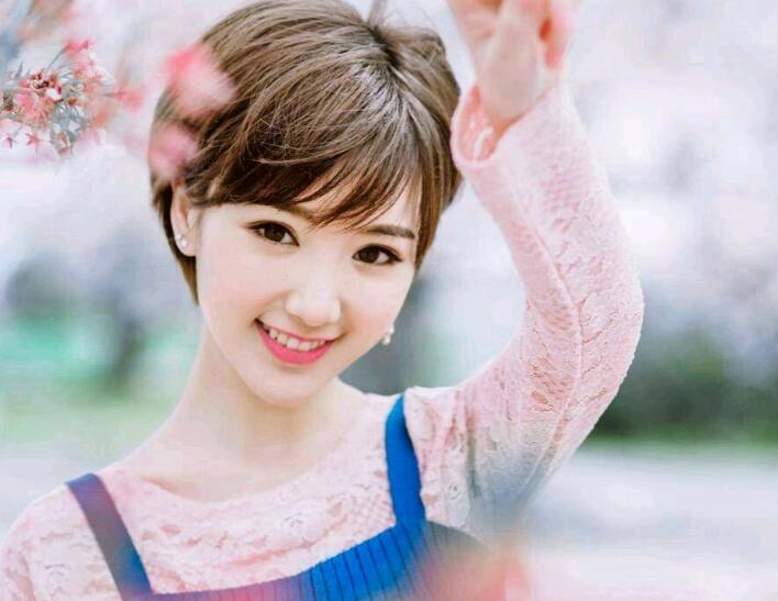 毛晓彤哪里不如江铠同 陈翔被曝劈腿江铠同惹怒正牌女友