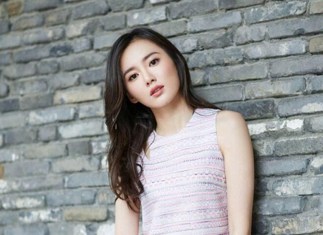 毛晓彤哪里不如江铠同 陈翔被曝劈腿江铠同惹怒正牌女友