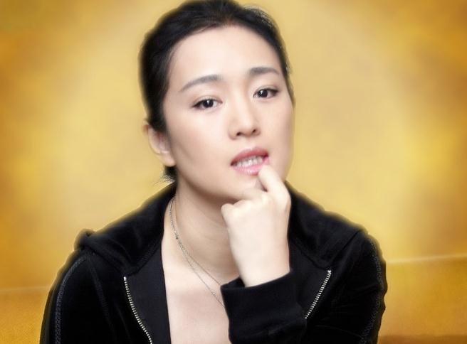 巩俐恋情曝光男友居然是他 巩俐年过半百终于找到真爱！