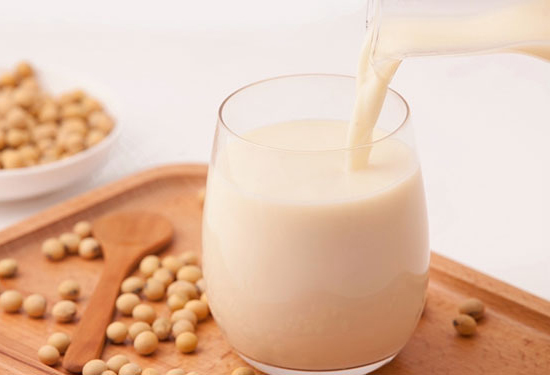 牛奶和豆浆的差别是什么 常喝牛奶和常喝豆浆的人区别是什么