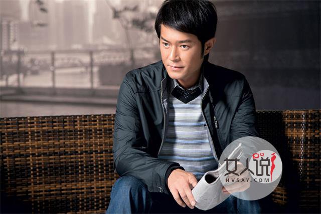 不老男神古天乐，黑古白古各有特色