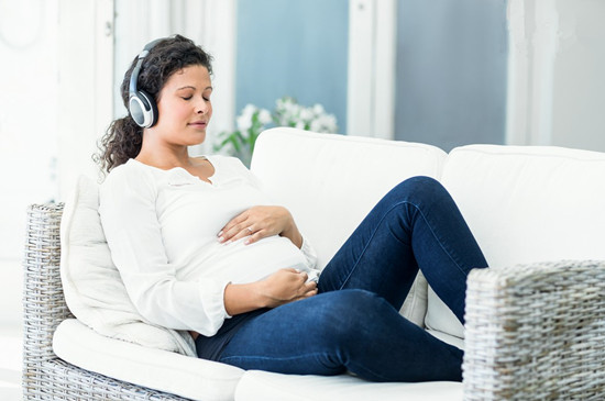 孕妇压力大对胎儿有什么影响 孕妇减压的方法有哪些呢