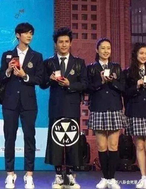 鹿晗踮脚原来是模仿偶像C罗?鹿晗垫脚只是致敬偶像