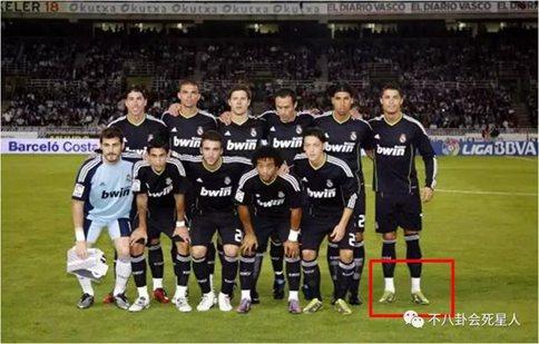 鹿晗踮脚原来是模仿偶像C罗?鹿晗垫脚只是致敬偶像