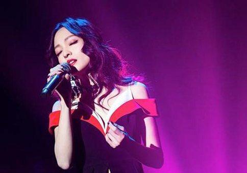 《歌手》第九期淘汰张韶涵是真的么?霍尊实力能进前三么?