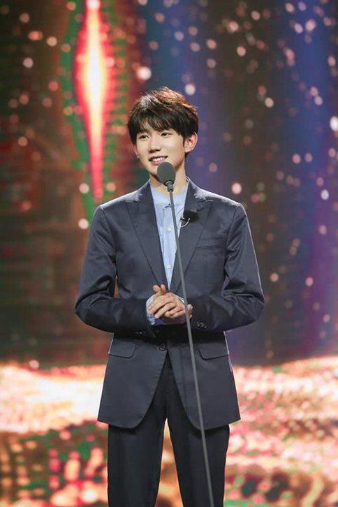 《声临其境》王源配音莫晓娜获赞 王劲松称两人配合默契