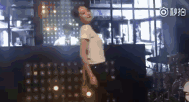 《热血街舞团》数据全面压倒《这就是街舞》?热血首播数据炸裂