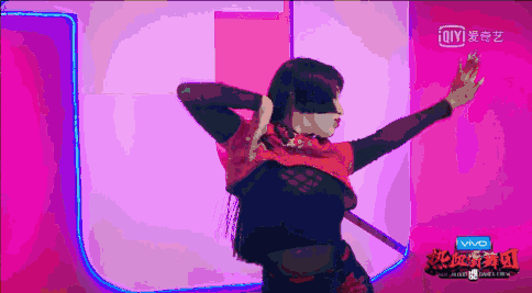 《热血街舞团》数据全面压倒《这就是街舞》?热血首播数据炸裂