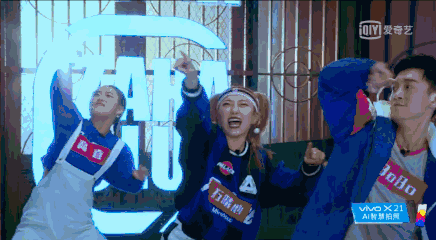 《热血街舞团》数据全面压倒《这就是街舞》?热血首播数据炸裂