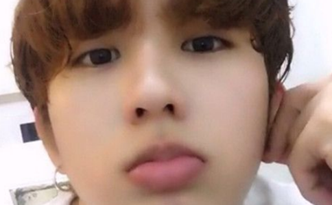 蔡徐坤在什么平台直播直播ID号是多少怎么看