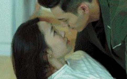 电视剧南方有乔木中白百何包包是什么牌子的