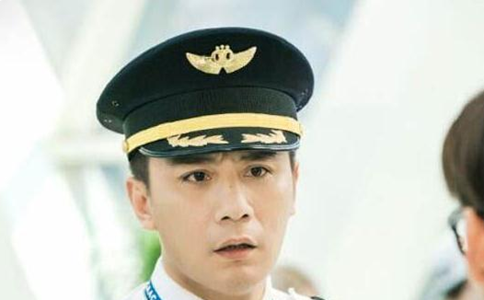 电视剧老男孩中李立群为什么抛弃吴争母子真正原因是什么