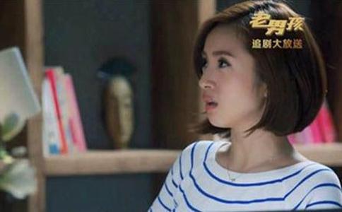 电视剧老男孩周洲画的是谁周洲是喜欢老师吗