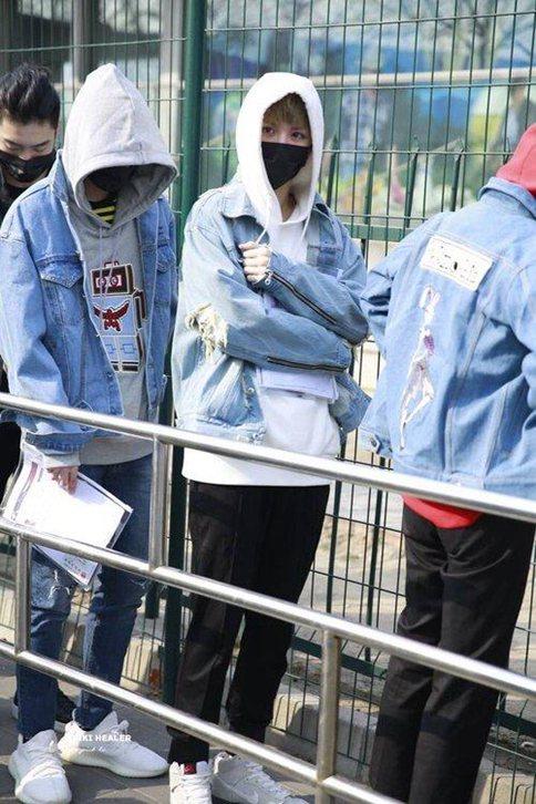 偶像练习生赴美签证照片曝光 蔡徐坤可能和贾斯汀比伯合作