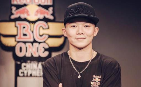 热血街舞团杨凯是谁杨凯个人资料背景介绍