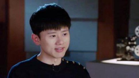 张杰参加《王牌对王牌》被道具砸晕?张杰受伤严重么?