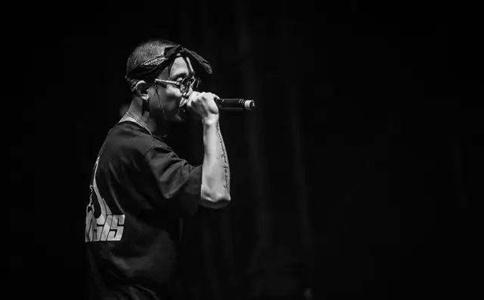 gai的新头像方世玉有什么含义?gai的新头像方世玉是要干红花会?