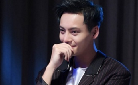 南方有乔木陈伟霆戴的手表是什么牌子同款手表多少钱