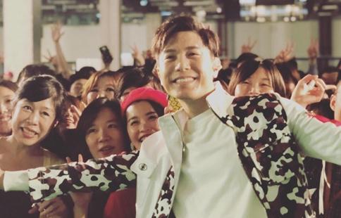 韦礼安《阳光地中海》歌词欣赏