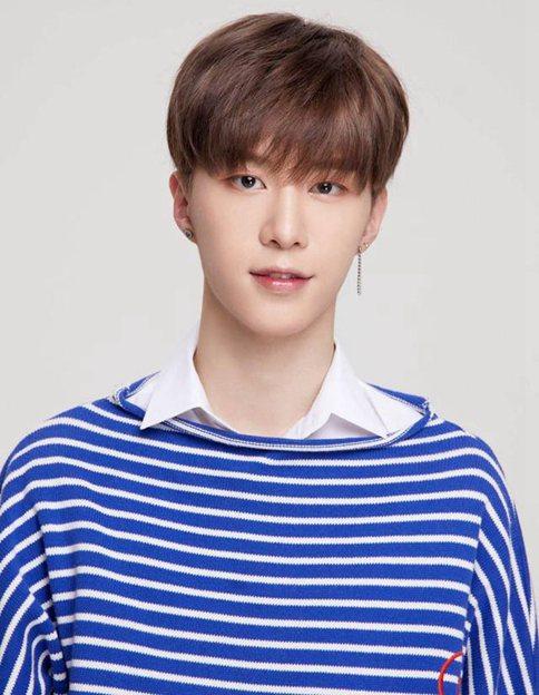 偶像练习生总导演揭秘幕后故事 人气高的选手压力更大